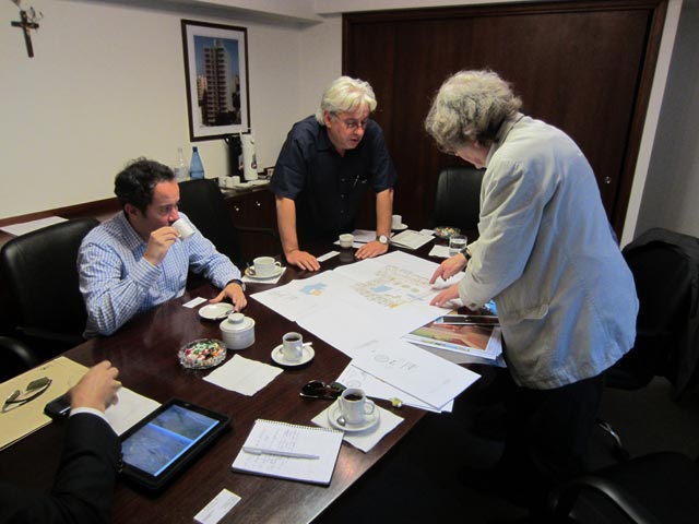 Prestigious architects from Argentina and UK meet in Buenos Aires.